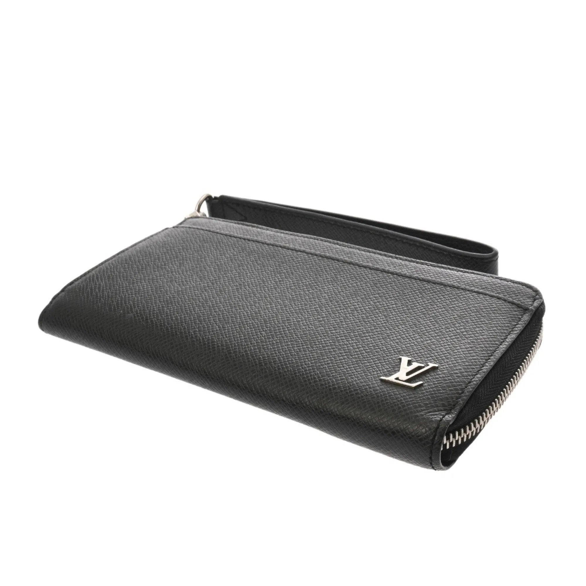 Louis Vuitton Taiga Leather Long Wallet (Bi-Fold) (Pre-Owned)