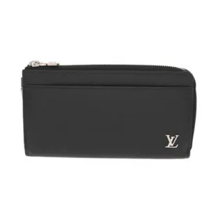 Louis Vuitton Taiga Leather Long Wallet (Bi-Fold) (Pre-Owned)