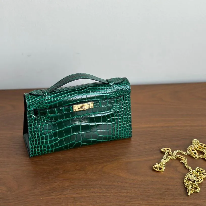 Luxury Classic Cowhide Leather Bag Mini Pig-nose Chain with Gold-Tone Hardware and Crocodile Pattern  A Must-Have Designer Bag, Evening Clutch, Party Bag, Christmas Gift for Her