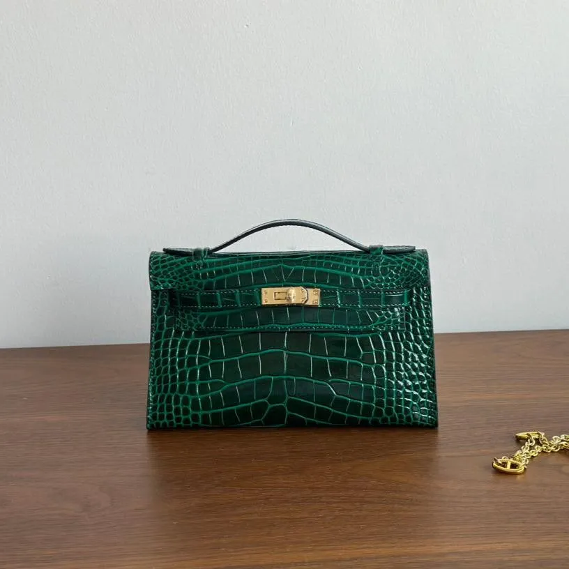 Luxury Classic Cowhide Leather Bag Mini Pig-nose Chain with Gold-Tone Hardware and Crocodile Pattern  A Must-Have Designer Bag, Evening Clutch, Party Bag, Christmas Gift for Her