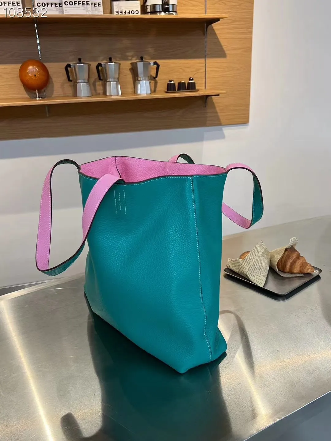 Luxury High-end Pebbled Full Grain Leather Double-Sided Two Tone Tote Bag, Real Genuine Leather Minimalist Oversized Handbag for Everyday & Travel