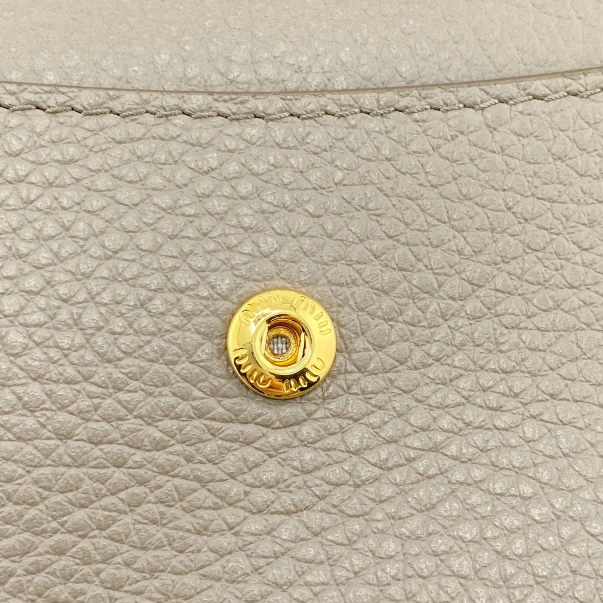 Miu Miu Leather Coin Purse/Coin Case (Pre-Owned)