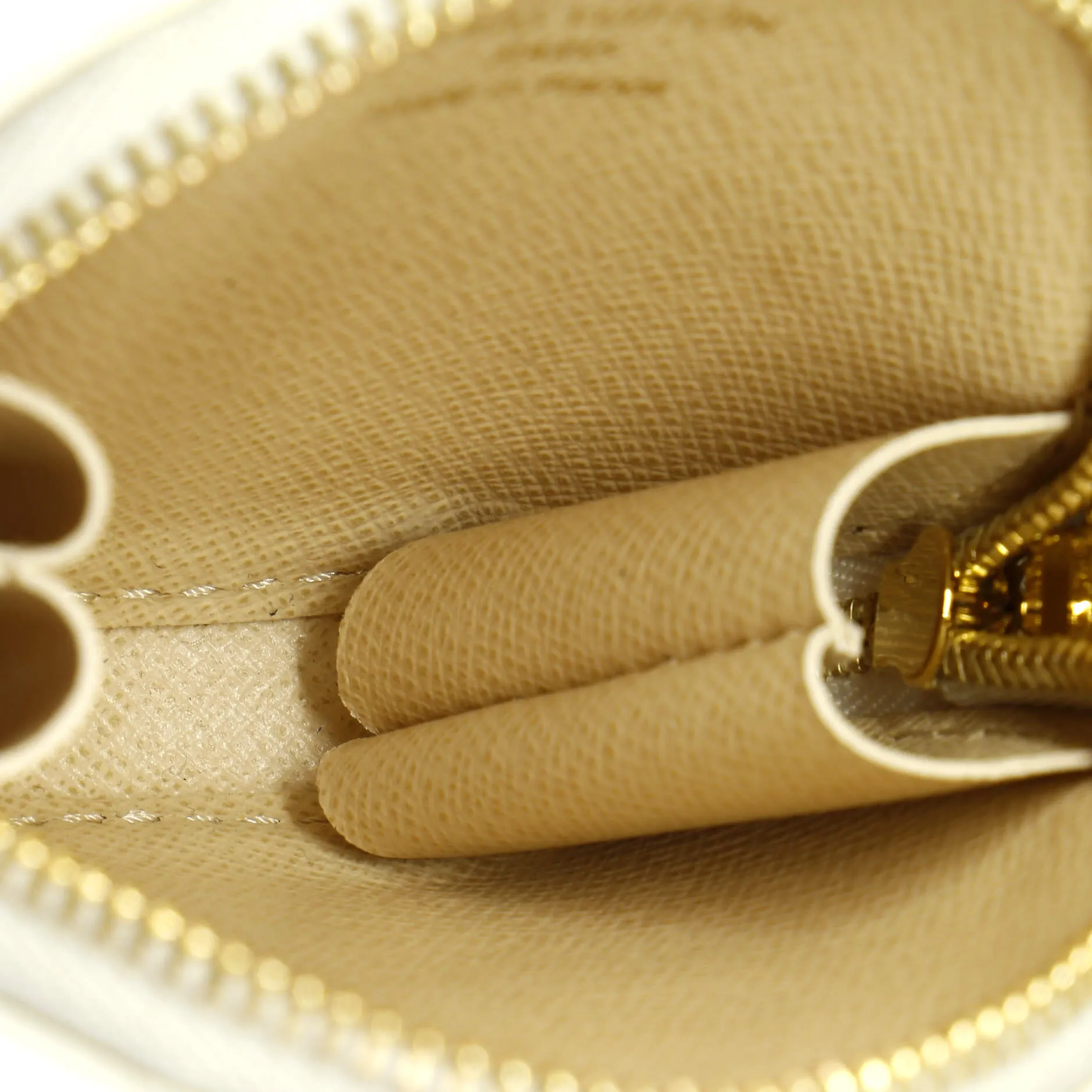 Multi Pochette Accessoires Round Coin Purse By The Pool Monogram Giant