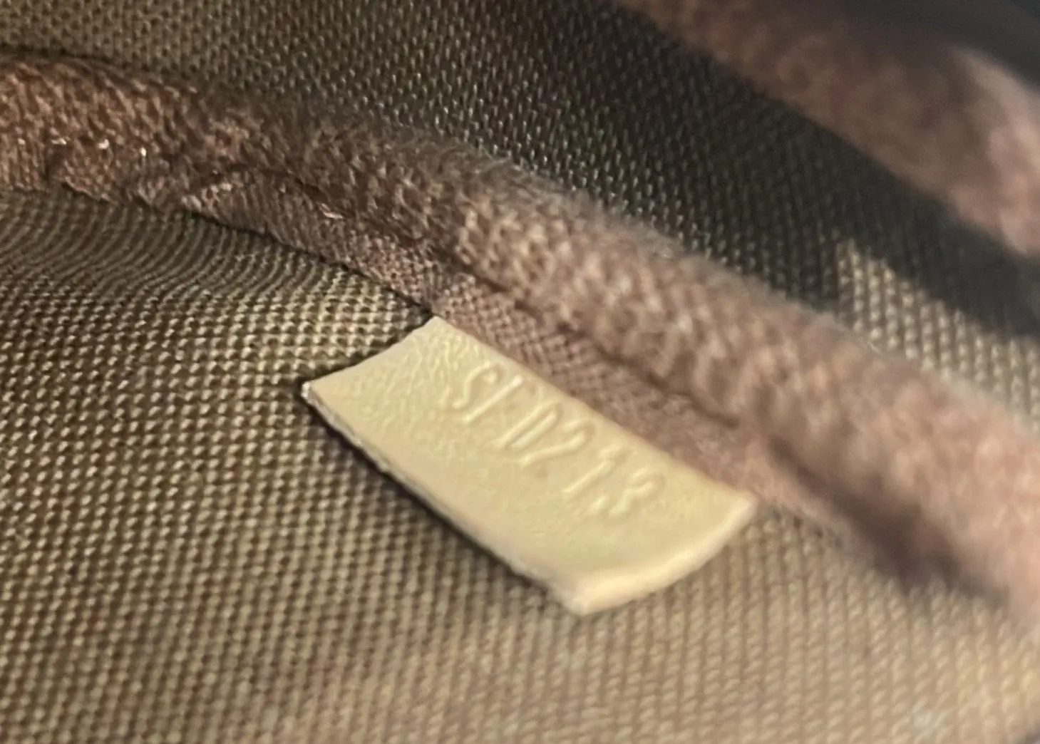 Pochette Accessoires Monogram Canvas Mini