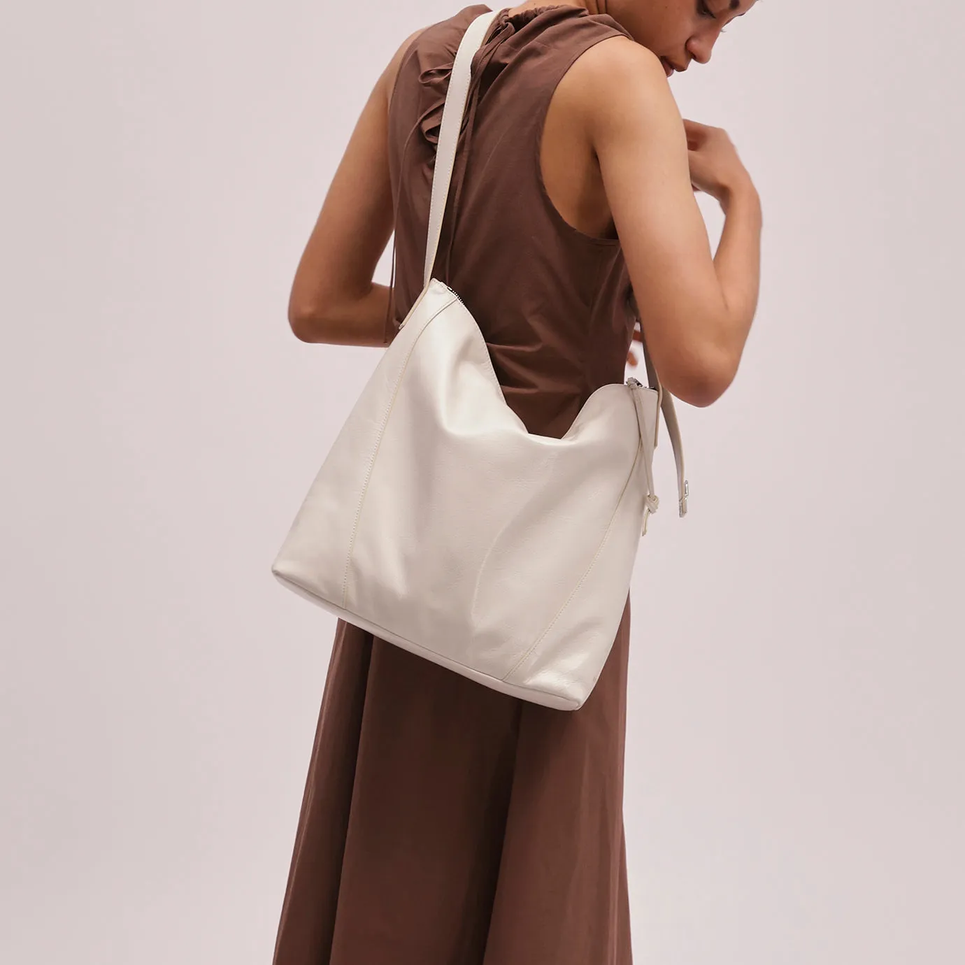 RHITA Shoulder Bag - White