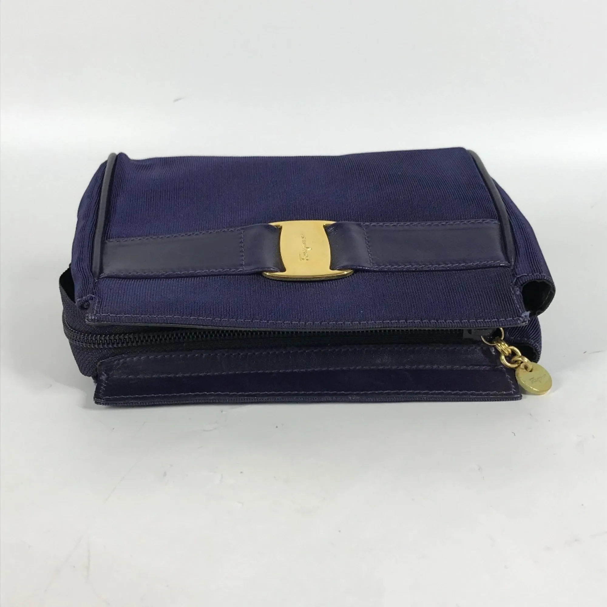 Salvatore Ferragamo  Cloth Pouch (Pre-Owned)