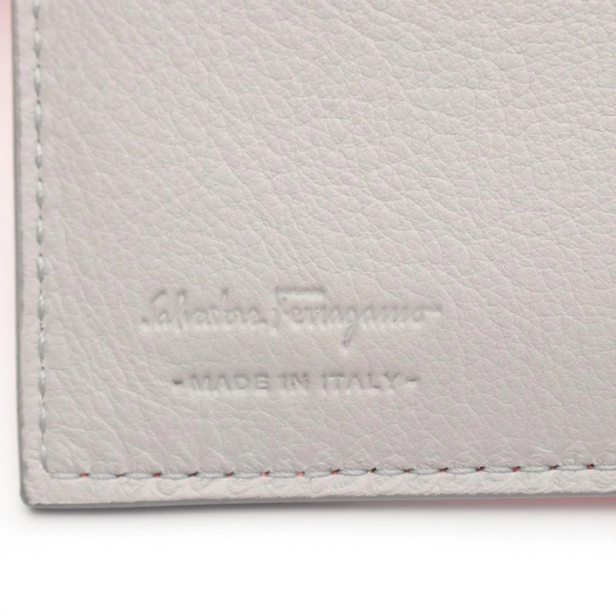 Salvatore Ferragamo  Leather Wallet (Bi-Fold) (Pre-Owned)