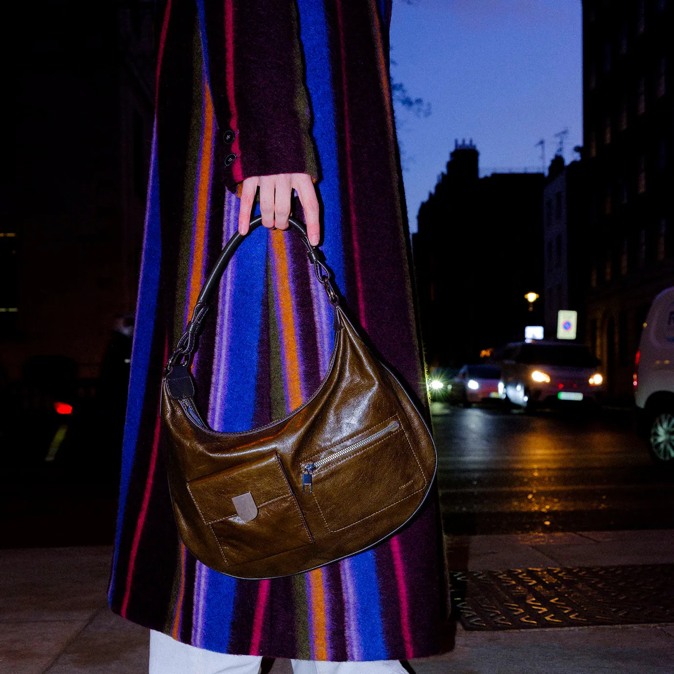 SISSI Crescent Bag - Coconut Shell