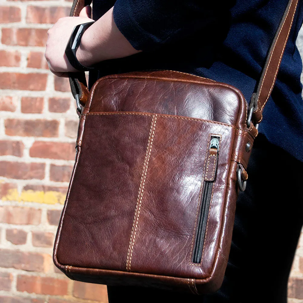Slim Crossbody w/Zippered Front Pocket #7213