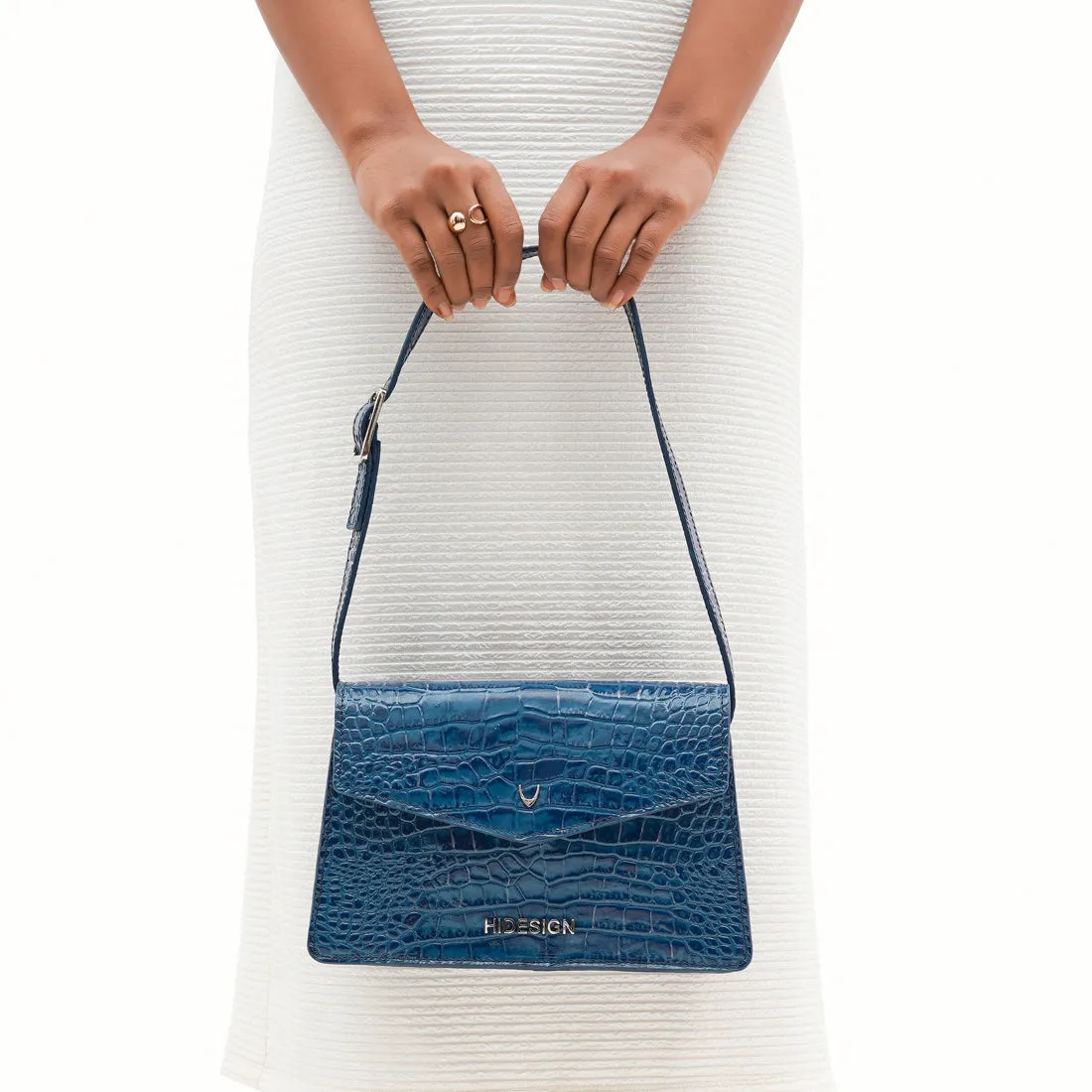 SOVERA 02 SHOULDER BAG