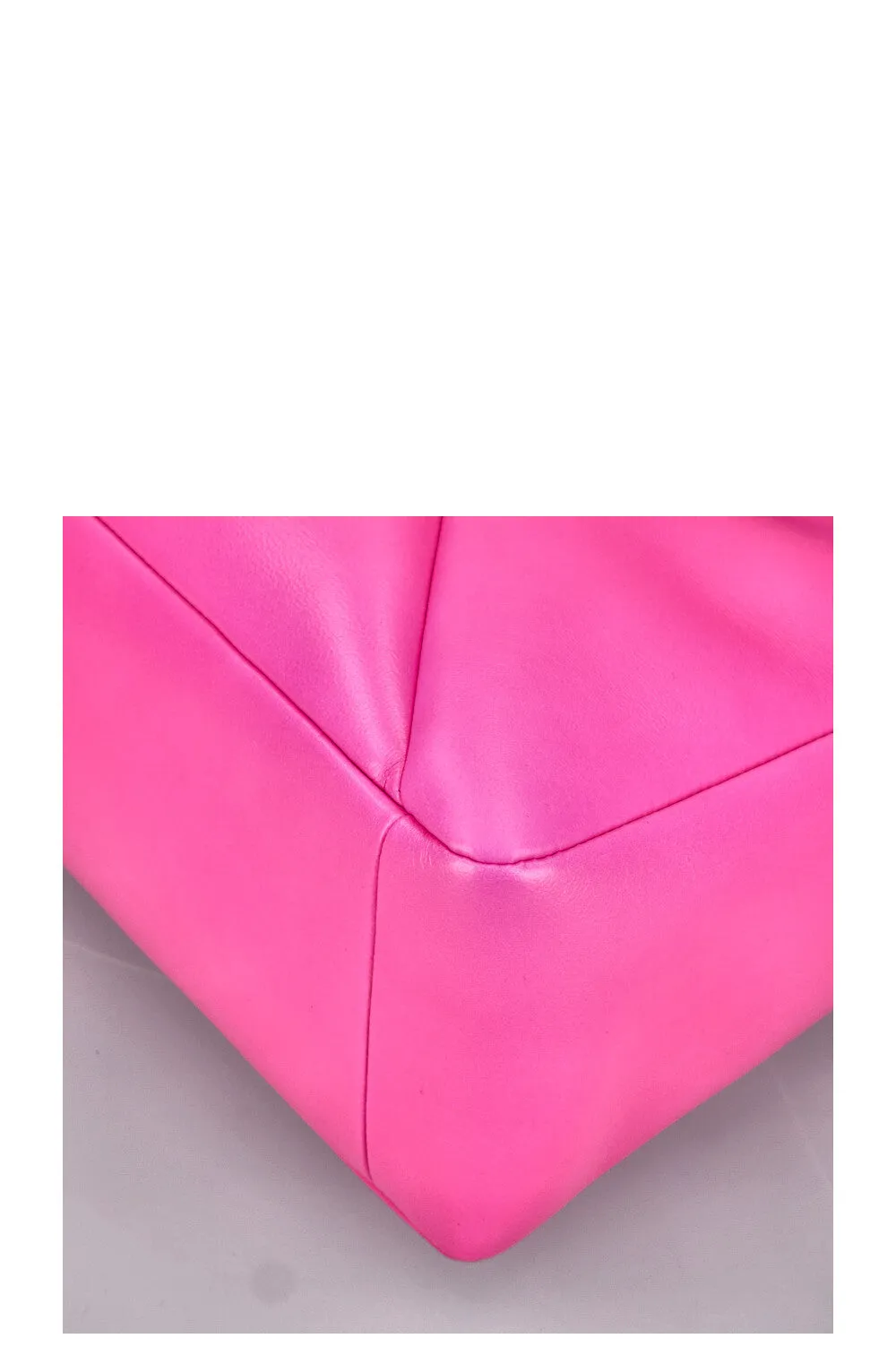 VALENTINO One Stud Shoulder Tote Bag Hot Pink