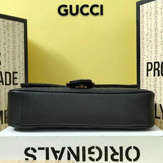 Women's Gucci GG Marmont medium matelass?? shoulder bag