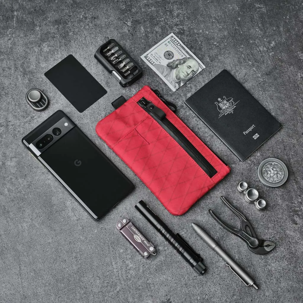 Zip Clutch