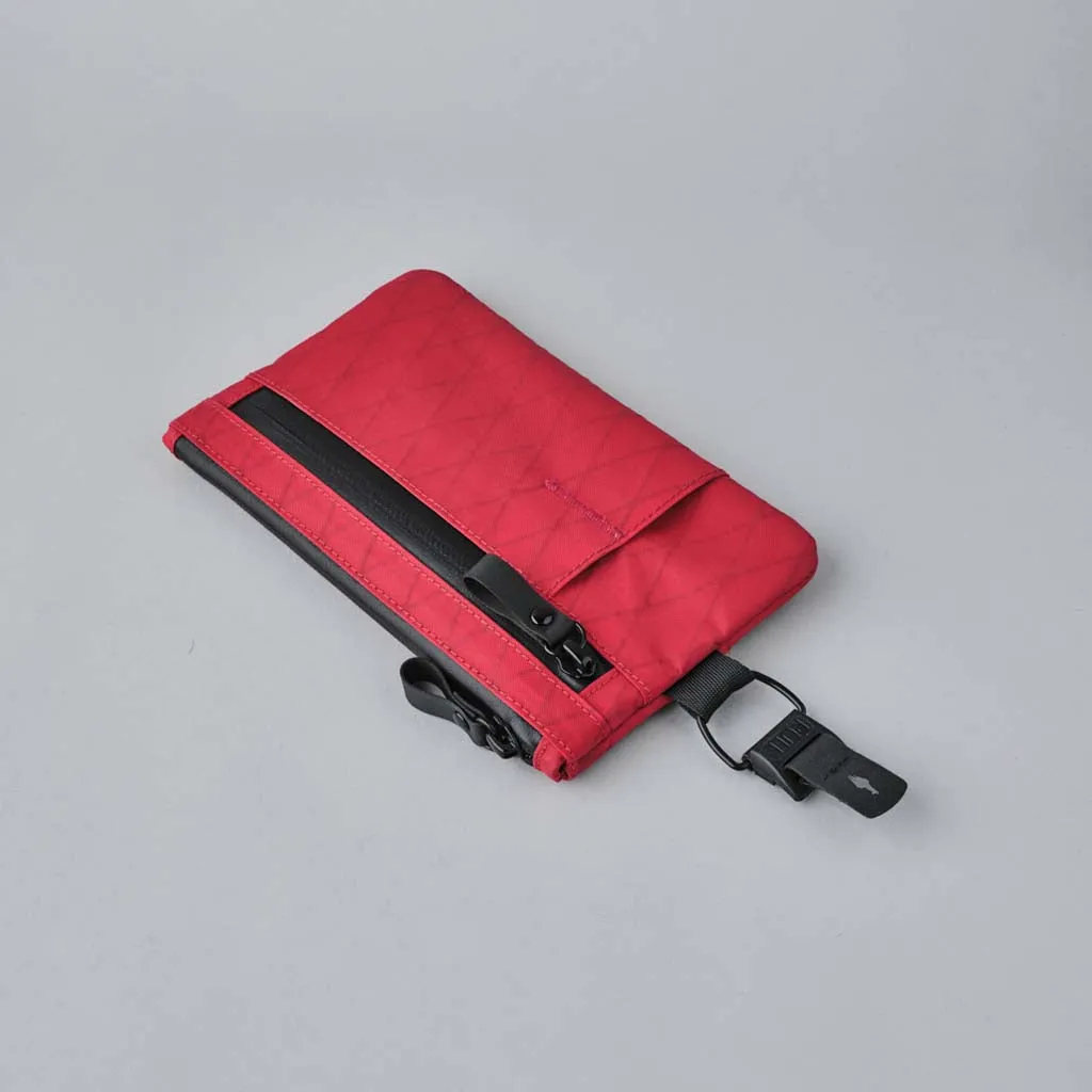 Zip Clutch